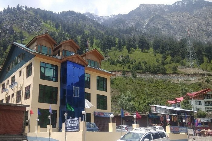 Golden Mark Camp 